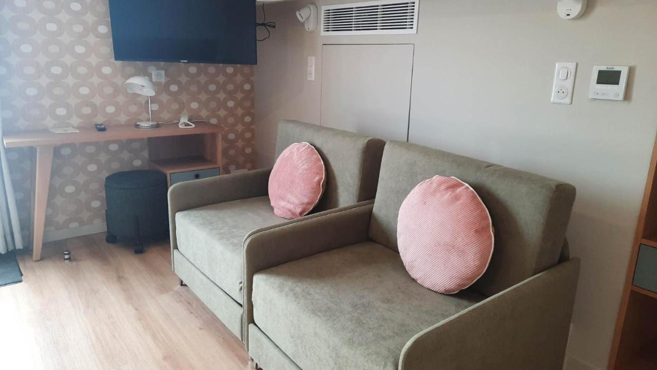 Hotel Trinquet 圣皮索内维尔 外观 照片